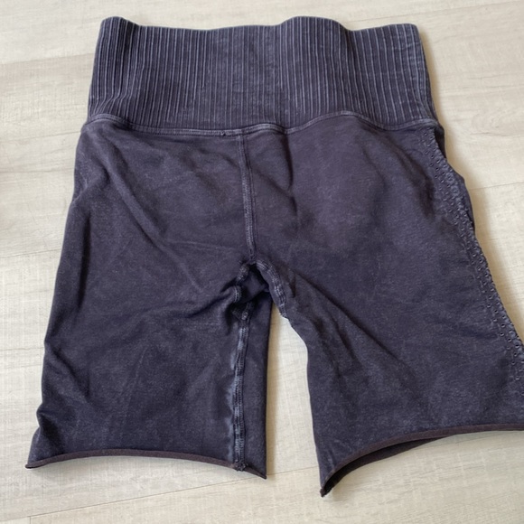 Free people biker shorts - Picture 3 of 4